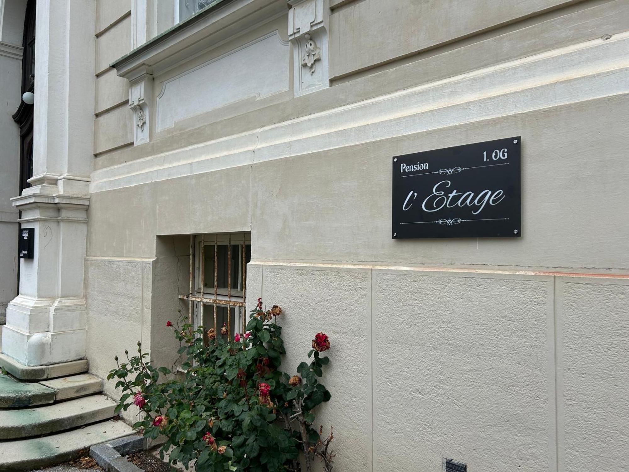 Pension L'Etage Melk Eksteriør bilde